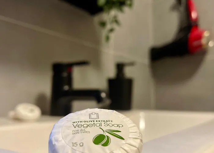 Prime Old Town Apartment