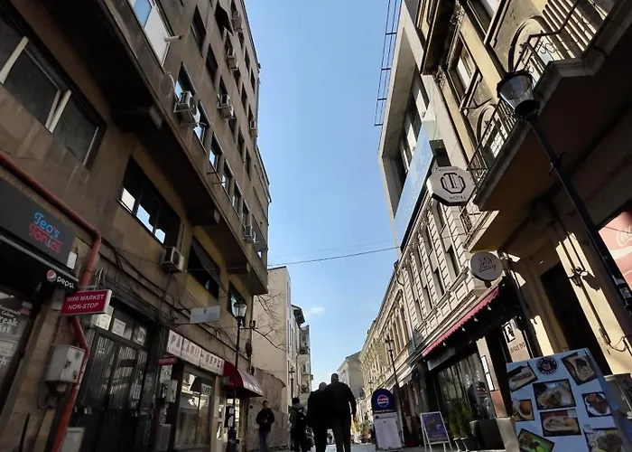 Апартаменти Prime Old Town Бухарест